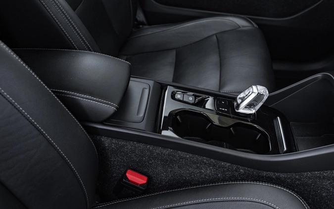 Volvo XC 40 cena 124900 przebieg: 76059, rok produkcji 2019 z Kazimierz Dolny małe 781